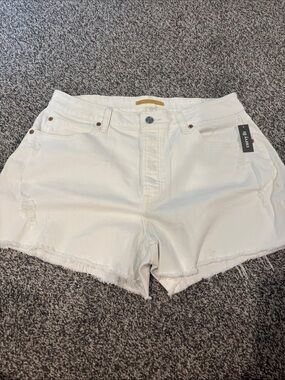 Goldie Blues Juniors White 3.5 cheeky shortie Denim Shorts size 14. NWT